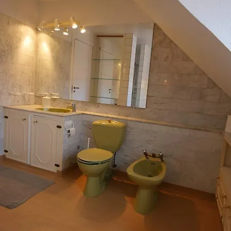 Direct Inner City 1 Apartment