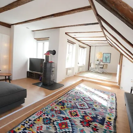 Apartment Direct Inner City 1