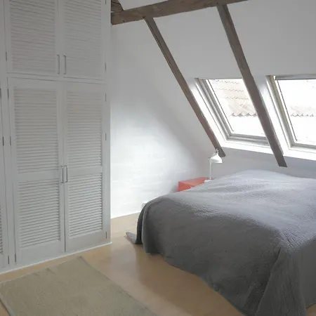 Apartment Direct Inner City 1